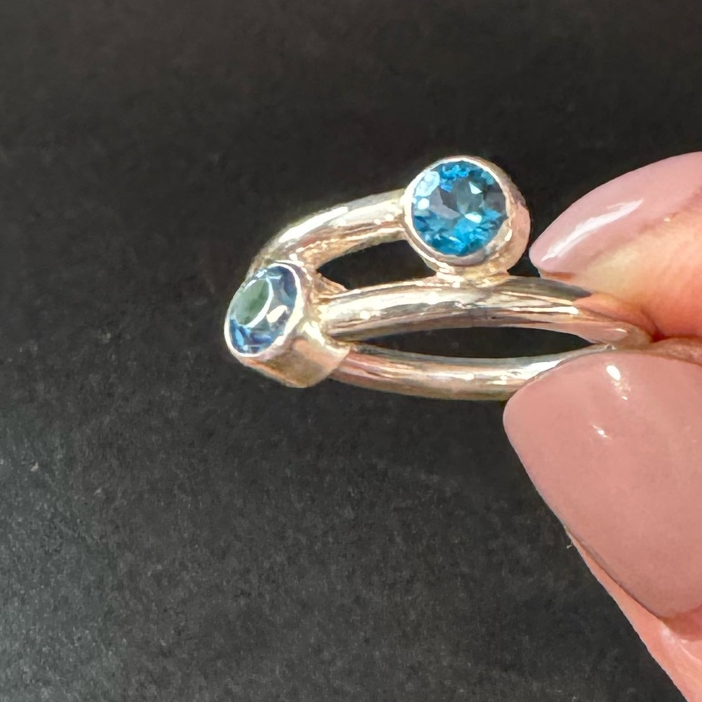 NWT Sterling Silver With Blue Topaz Ring Size 7